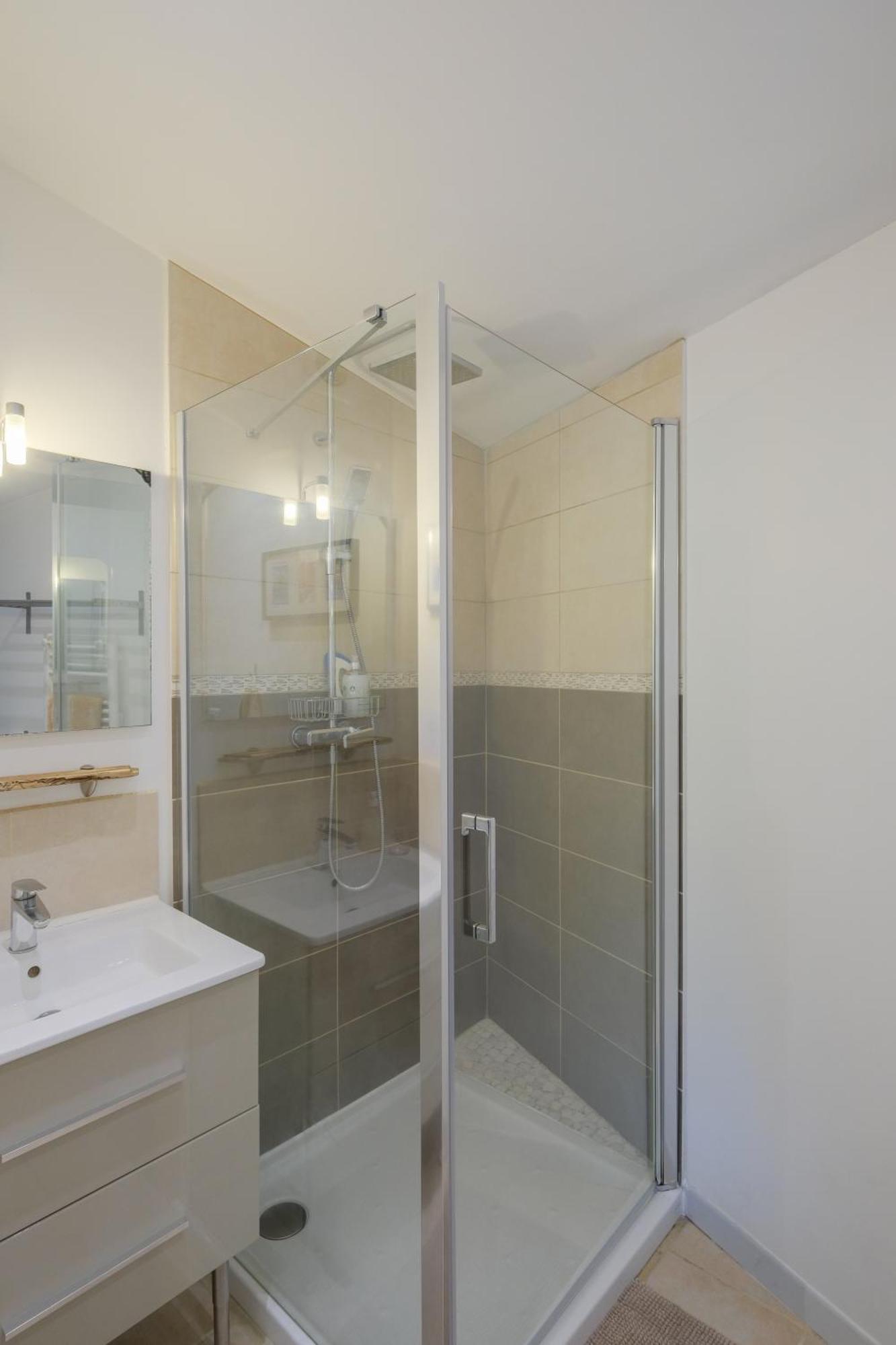 Les Suites D'Alienor, Suite Jasmin بيساك المظهر الخارجي الصورة